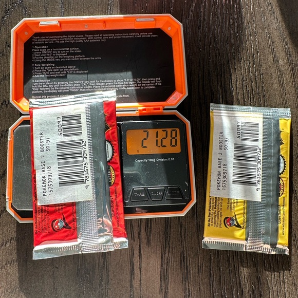 Pokemon base set 2 booster pack damaged and heavy - Picture 2 of 3